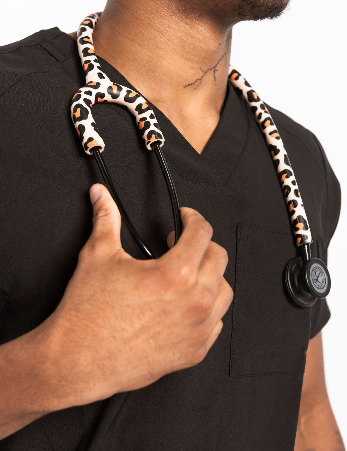 Étui à stéthoscope Leopard porté