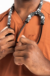 Étui à stéthoscope Peekaboo porté